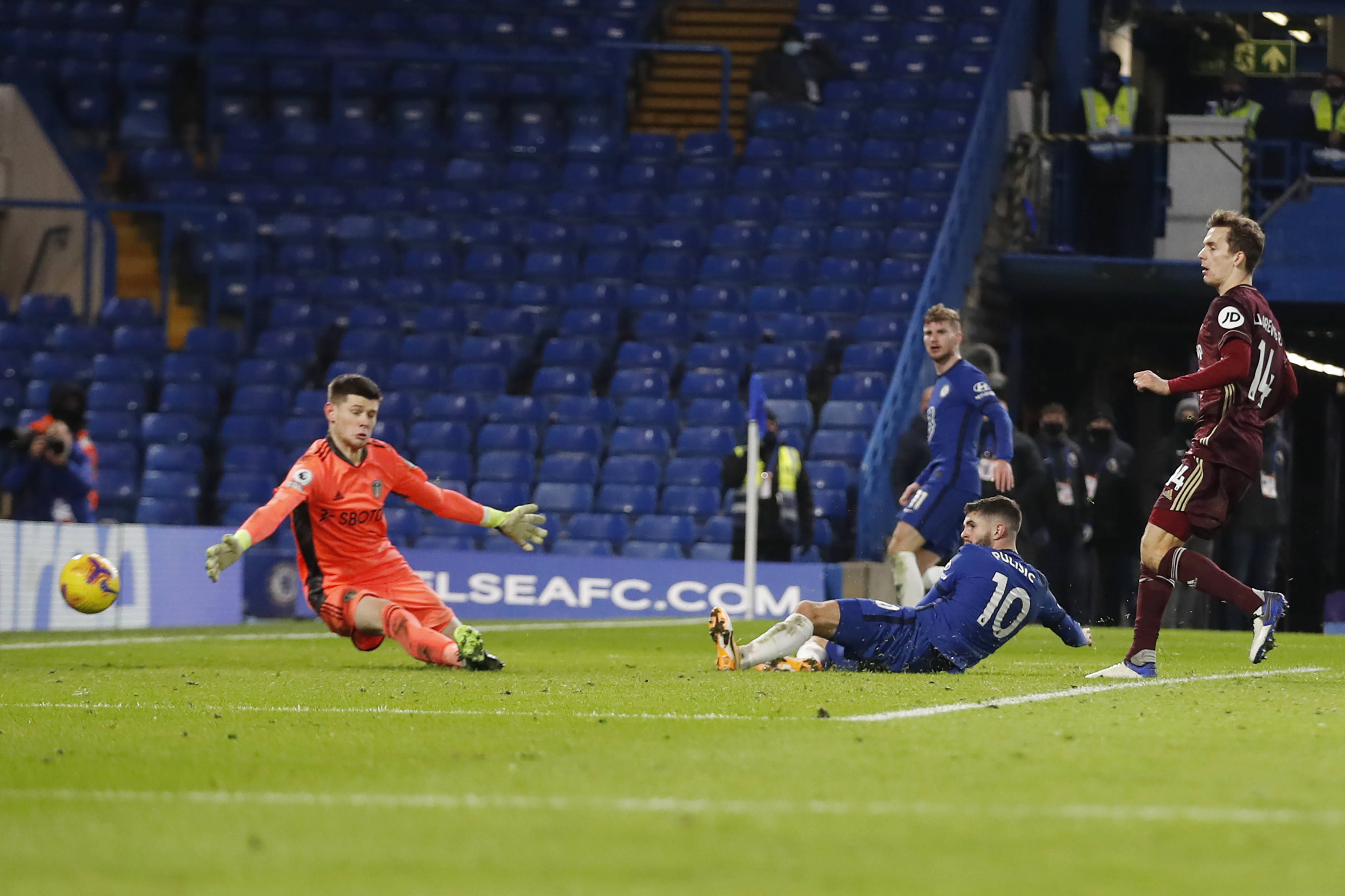 法国前锋穆 法国前锋穆